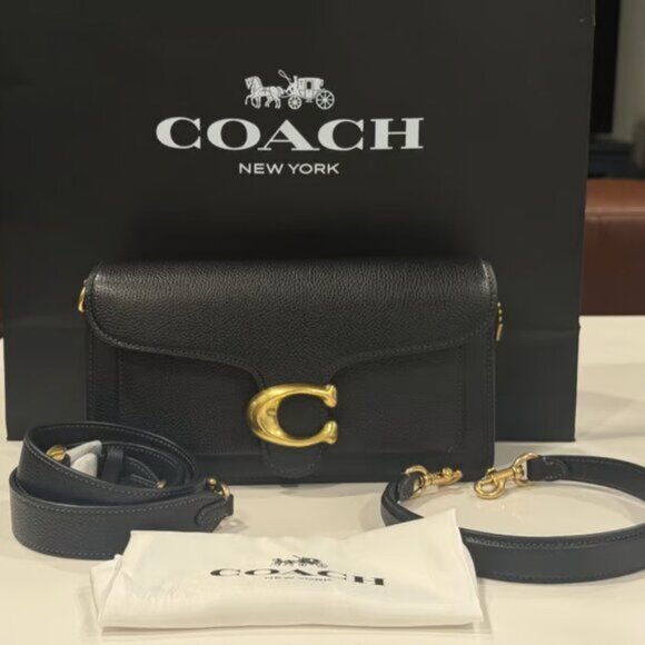 Coach Handbags - Coach 26 Tabby shoulder bag